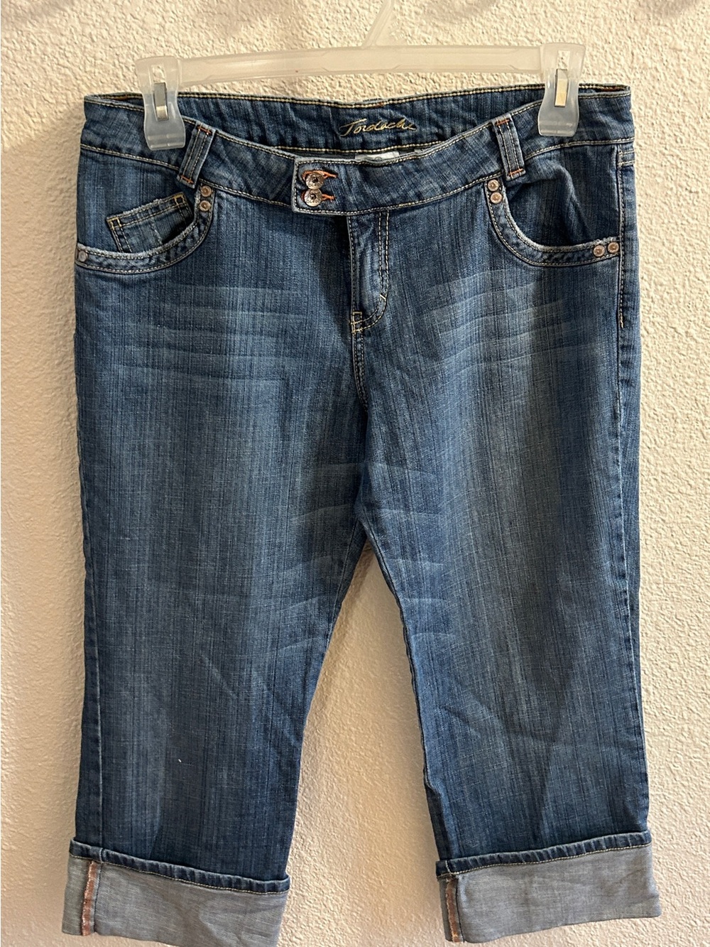 Jordache Capris Y2K